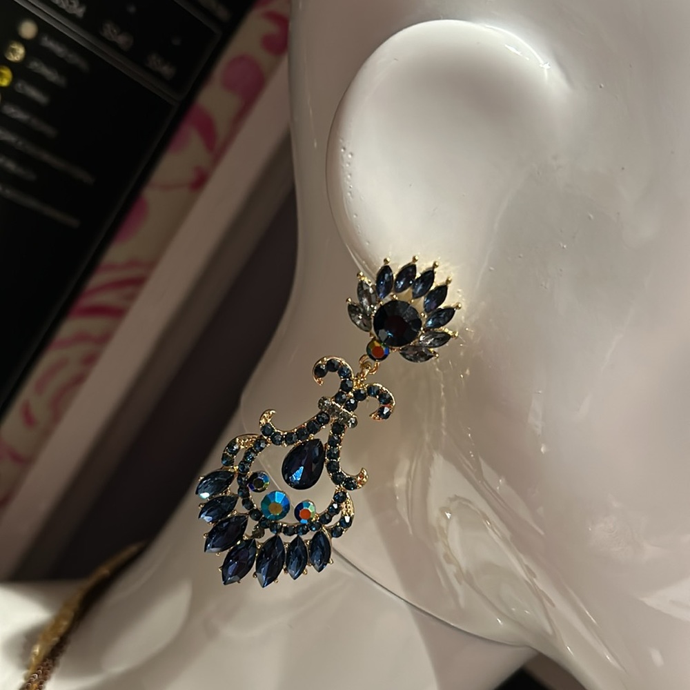 Navy Montana Blue Lotus Flower Earrings-Boutique - Picture 9 of 9